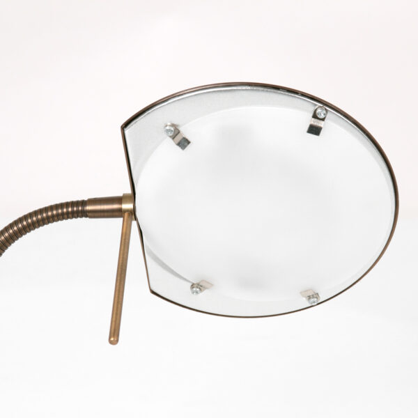 verstelbare-bronzen-led-bureaulamp-14 verstelbare-bronzen-led-bureaulamp-14